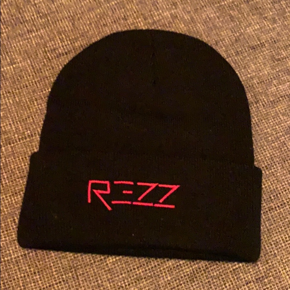 Rezz beanie